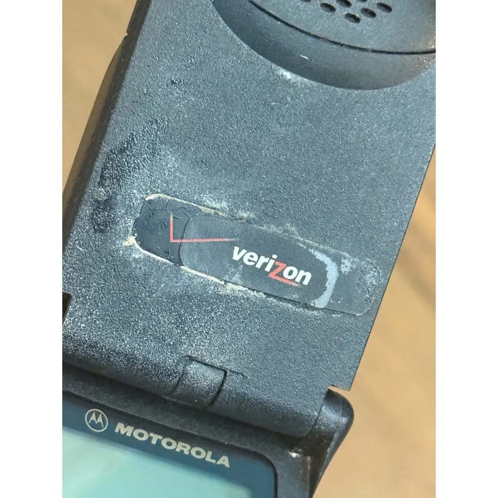 Motorola StarTAC Black (Verizon) Dual Band LCD Display Flip Cell Phone For Parts